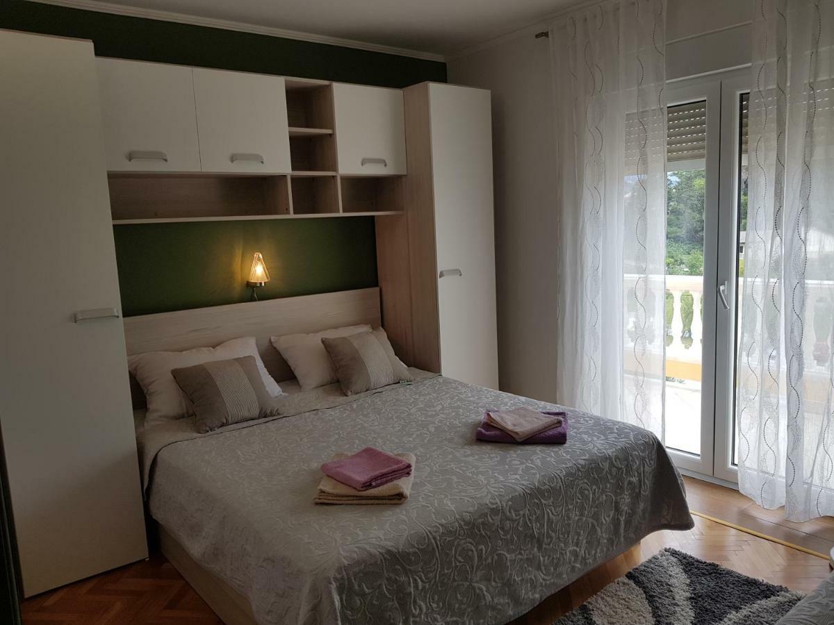 Rooms Neda Rab Town Exterior photo